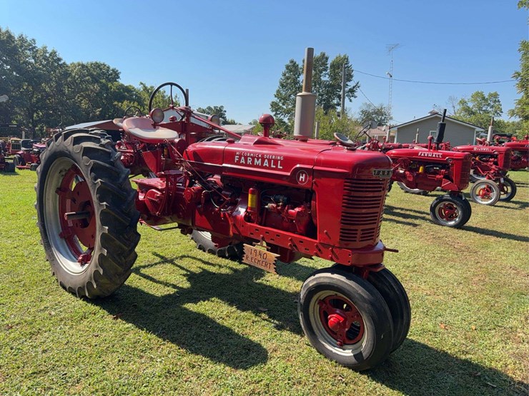 1940-farmall-h-image-1