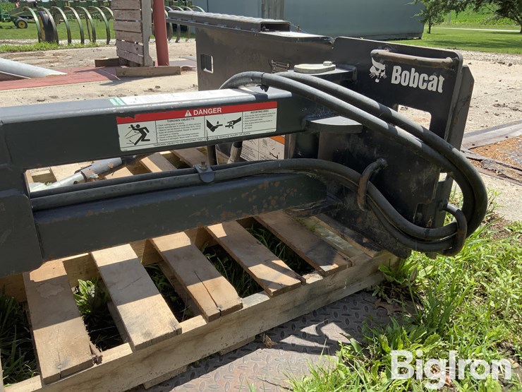2006-bobcat-skid-steer-brush-saw-image-12