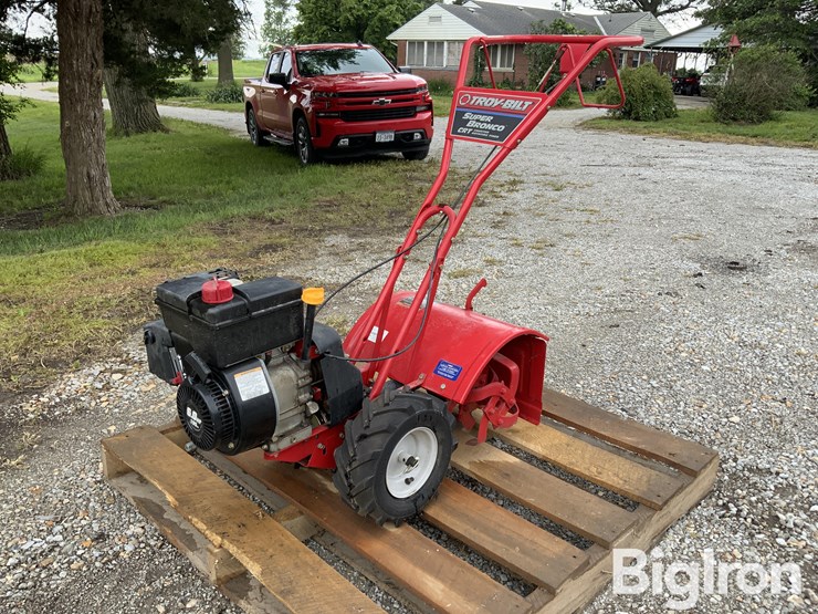 troy-bilt-21b-643b011-super-bronco-crt-garden-tiller-image-1