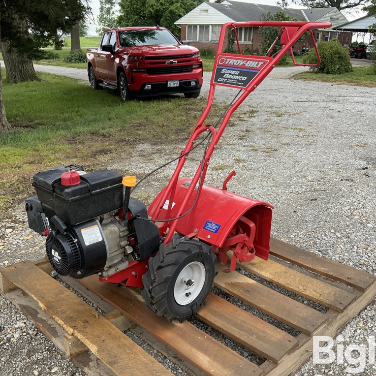 Troy-Bilt 21B-643B011 Super Bronco CRT Garden Tiller