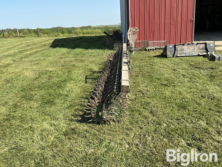 john-deere-415-15'-rotary-hoe-image-8