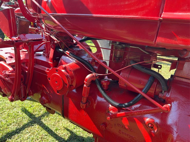 1940-farmall-h-image-16