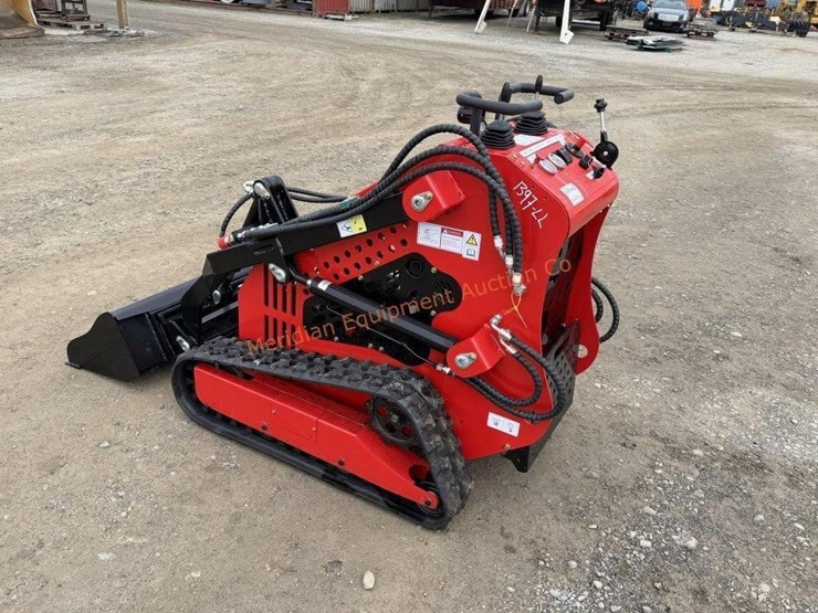 2026-sd-lanch-ssl60-mini-track-loader-image-4