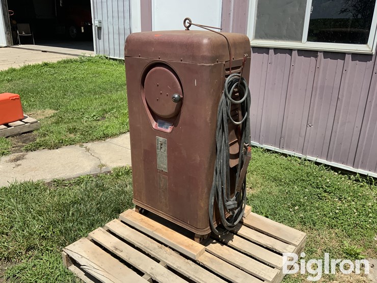lincoln-fleet-arc-jr.-180-amp-welder-image-1