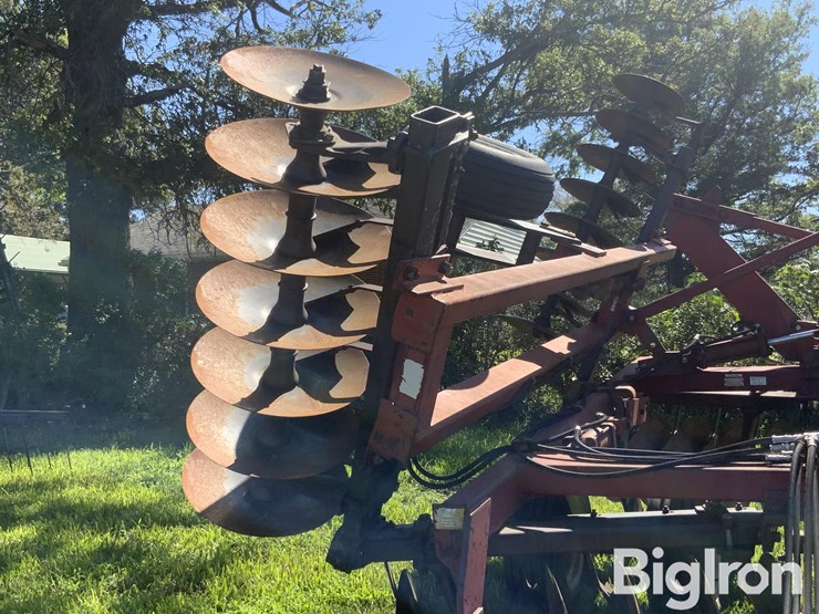 case-ih-496-18'-folding-disk-image-13