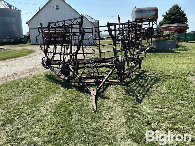 noble-800-series-cart-w/-4-section-harrow-image-2