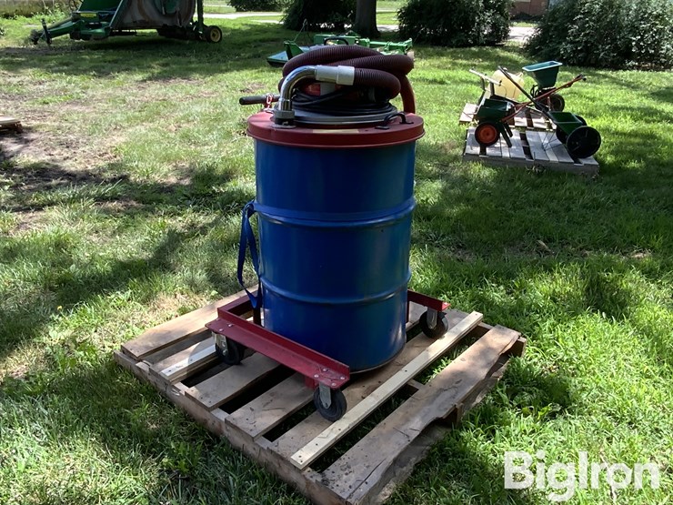 milwaukee-wet/dry-vacuum-image-3