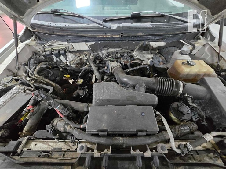 2010-ford-f150-xl-image-20