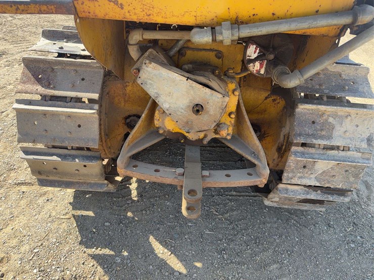 caterpillar-r2-image-43