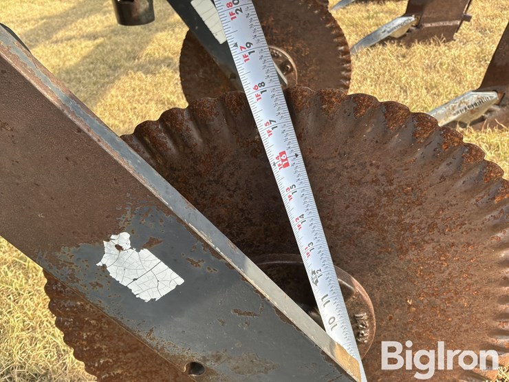 1997-blu-jet-3-pt-sub-tiller-9-shank-ripper-plow-w/anhydrous-tubes-image-12
