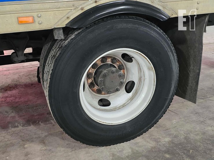 2010-international-durastar-4300-image-18