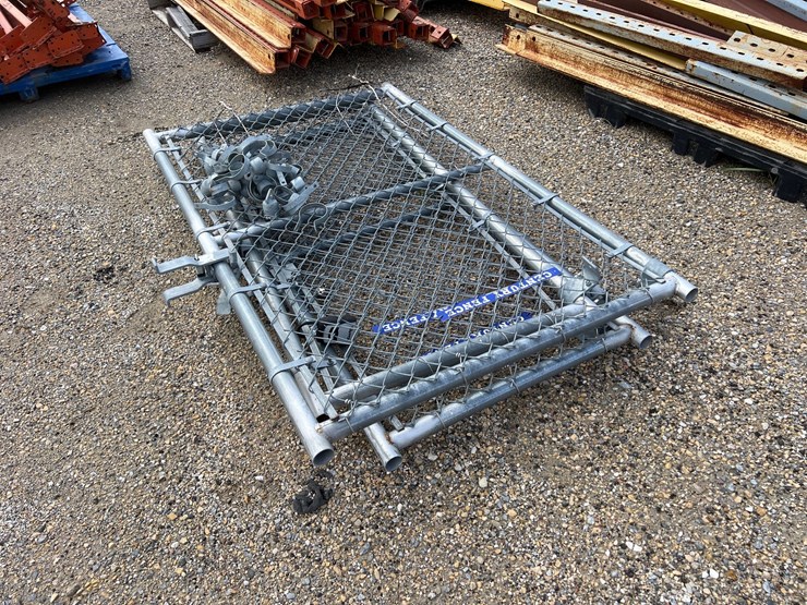 #2103-•-steel-pallet-racking-upright-frames,-cross-beams,-and-more-image-28