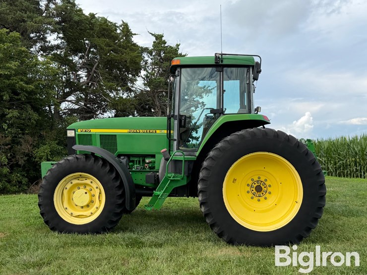 1998-john-deere-7810-mfwd-tractor-image-8