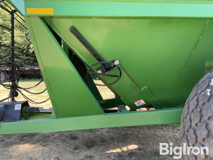 2009-j&m-875-18-grain-cart-image-20