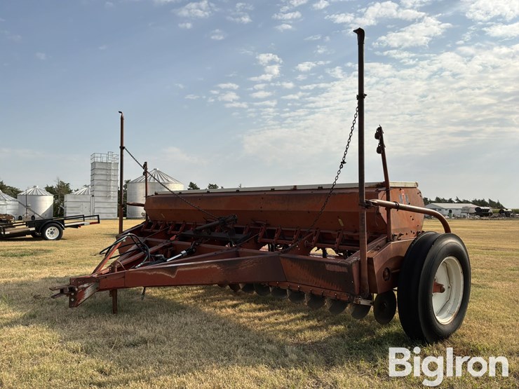 international-510-disc-drill-image-1