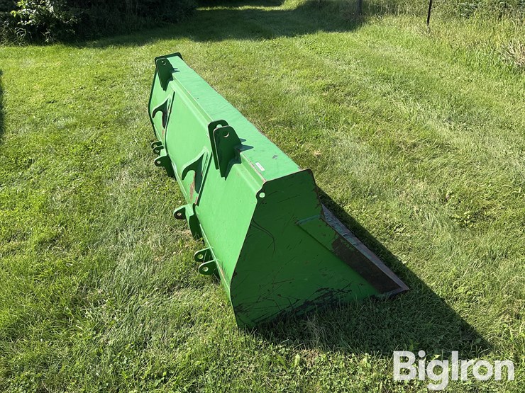 john-deere-8'-loader-bucket-image-13