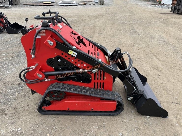 2026-sd-lanch-ssl60-mini-track-loader-image-10