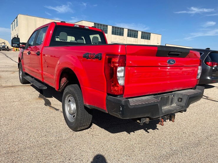 #1523-•-2021-ford-f-250-xl-pickup-truck-(has-wi-title)-image-8