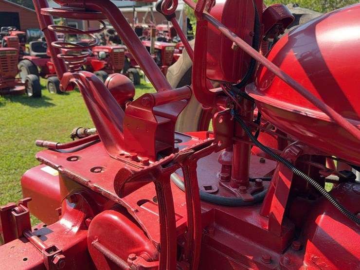 1948-farmall-h-image-20