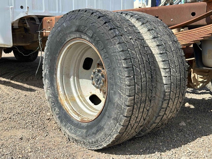 2012-ford-f350-image-18