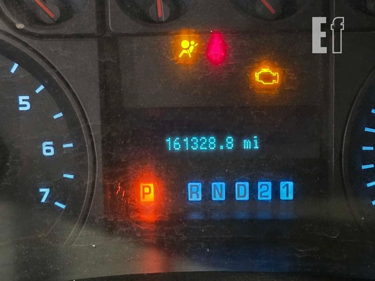 2010-ford-f150-xl-image-13