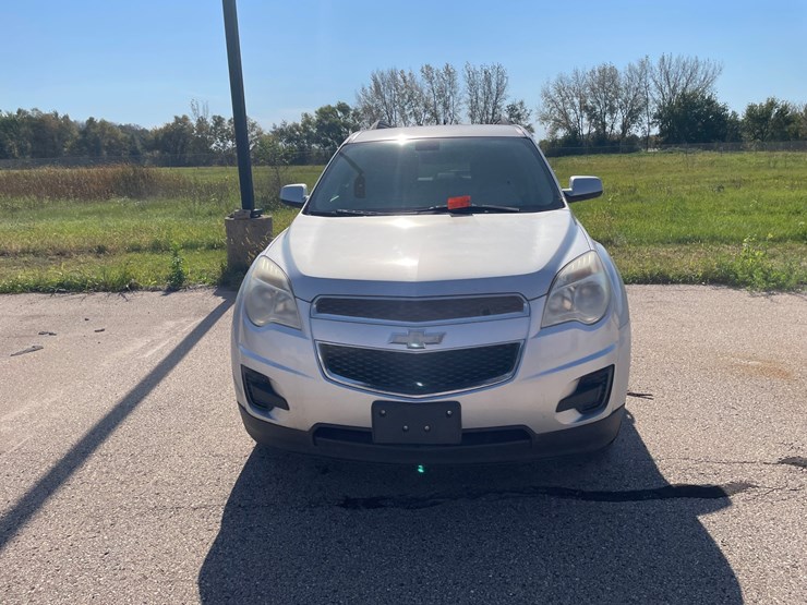 #1530-•-2011-chevy-lt-awd-equinox-suv-(has-wi-title)-image-2