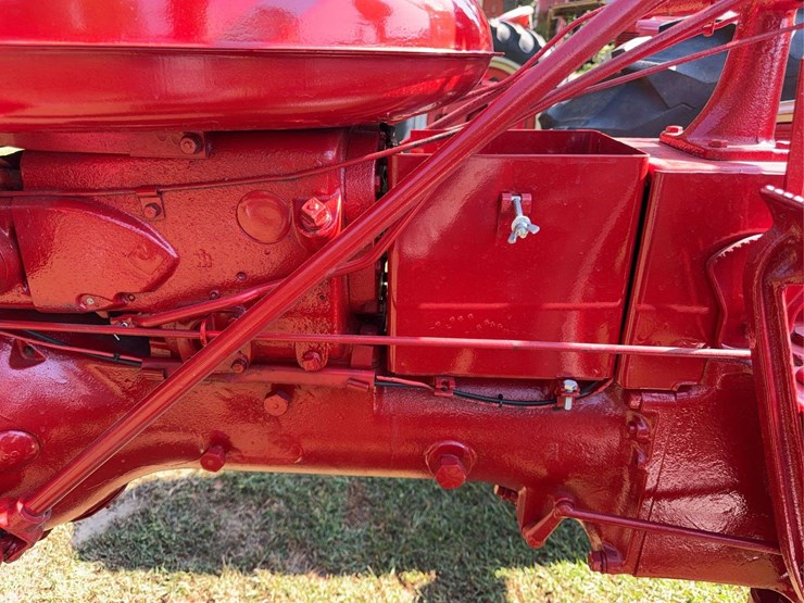 farmall-c-image-26