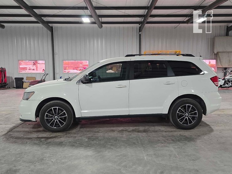 2018-dodge-journey-se-image-5