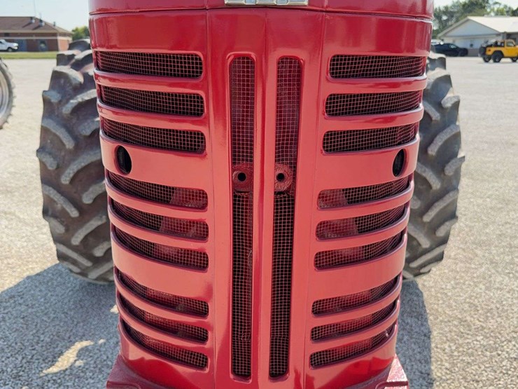 farmall-400-diesel-image-9