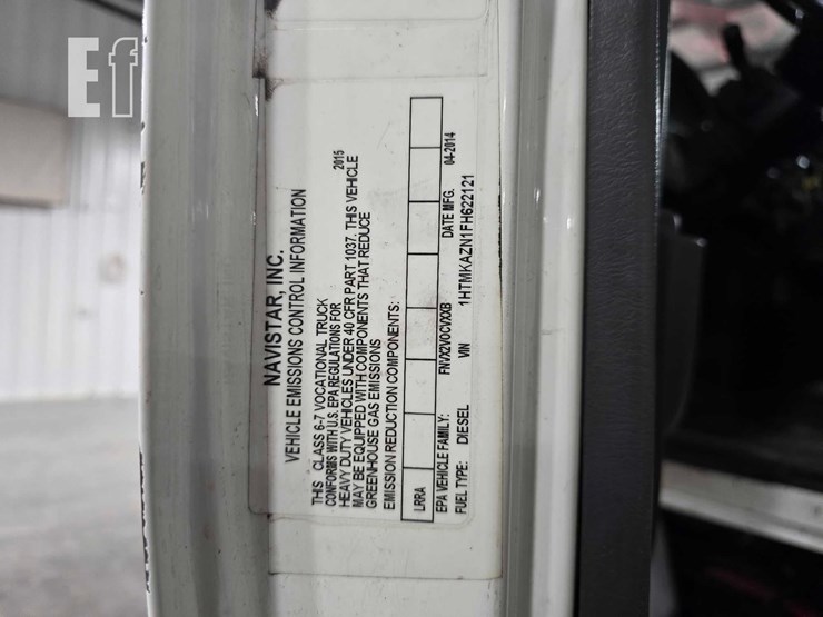 2015-international-durastar-4400-image-30