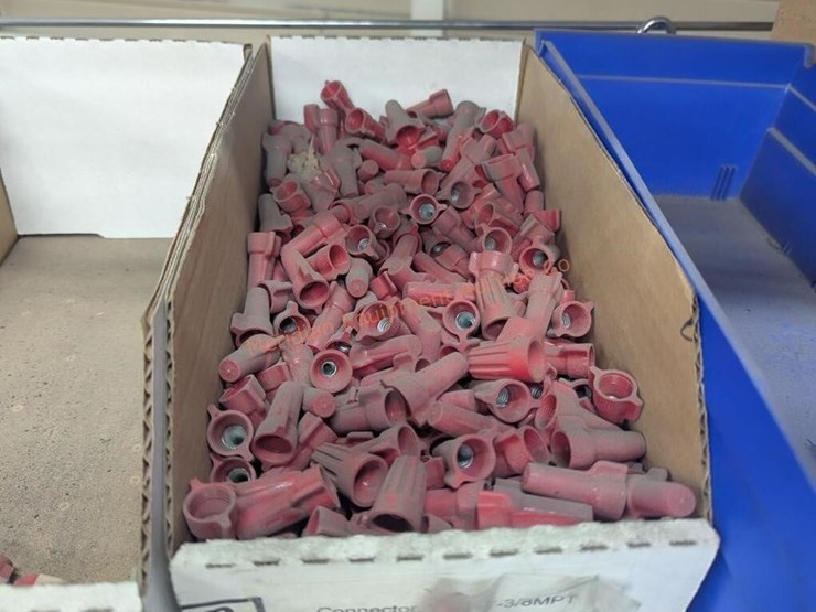 wire-rolling-rack-w/-assorted-electrical-parts-image-10