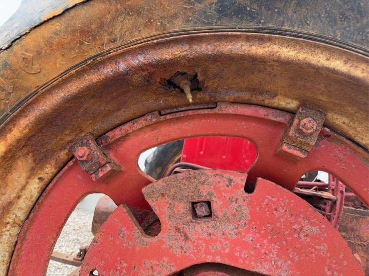 farmall-super-h-image-8