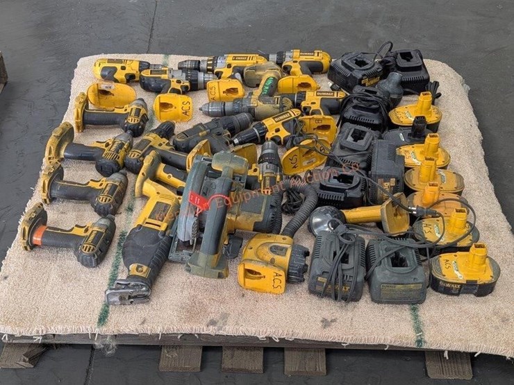 pallet--assorted-dewalt-18v-tools-image-4