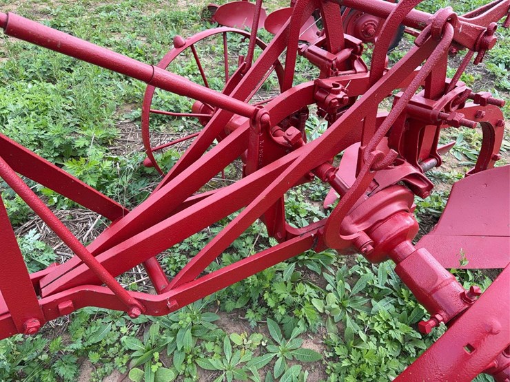 oliver-no.-21-2-way-plow-image-23