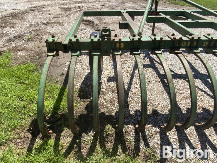 john-deere-e1600-3-pt-10'-stick/root-rake-image-15