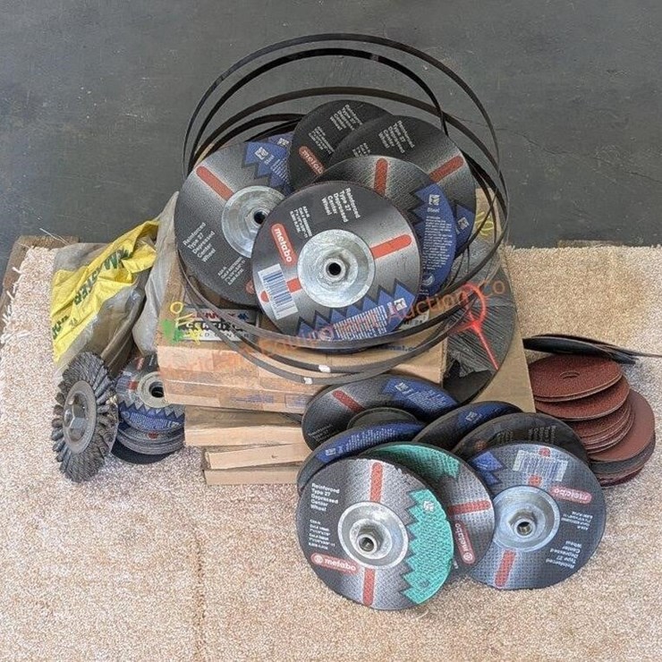 Assorted Abrasive Discs & Blades