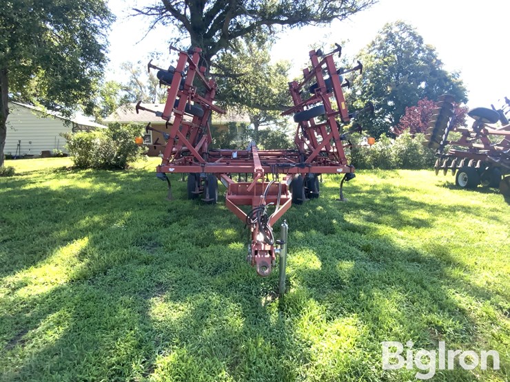 case-ih-4300fc-24'-vibra-shank-field-cultivator/harrow-image-2