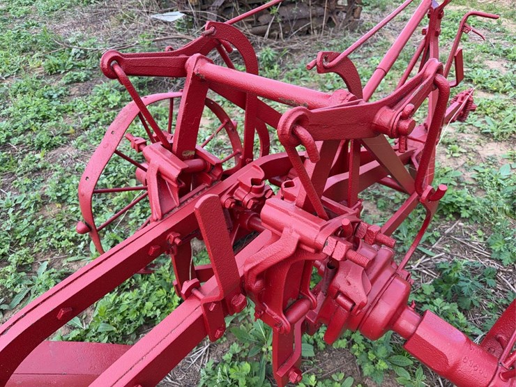 oliver-no.-21-2-way-plow-image-13