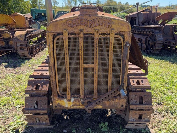 caterpillar-ten-image-8