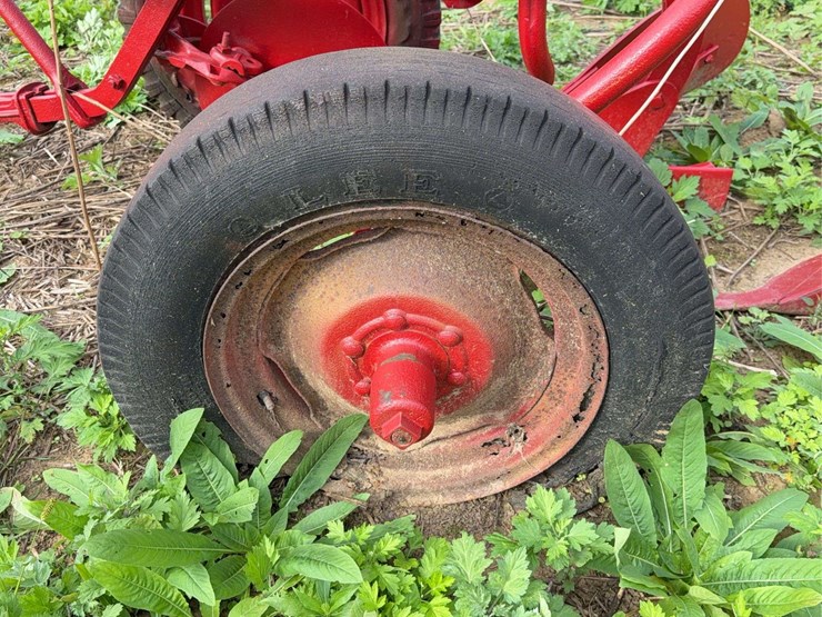 oliver-two-bottom-plow-image-23