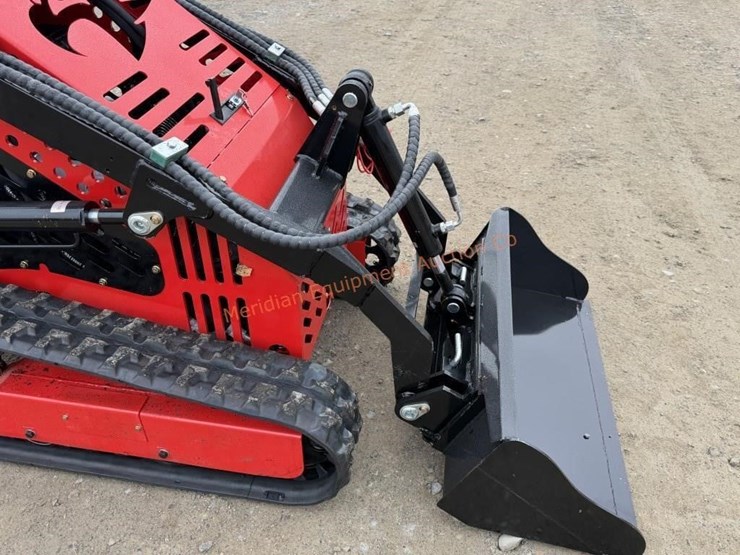 2026-sd-lanch-ssl60-mini-track-loader-image-21