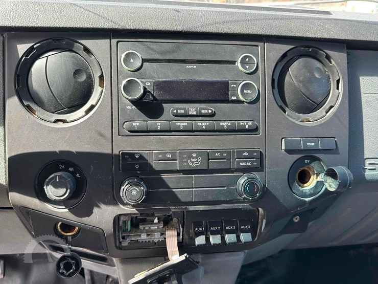 2012-ford-f350-image-12