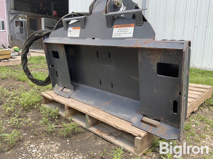 2007-bobcat-15c-skid-steer-post-hole-auger-image-9