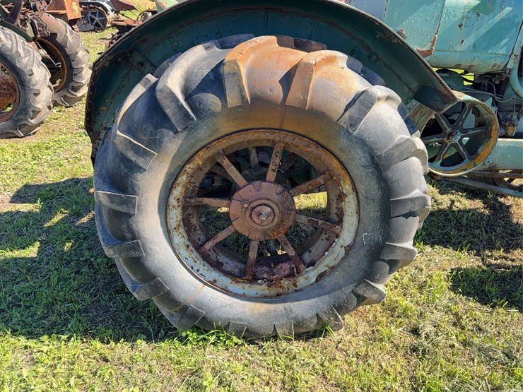 oliver-70-standard-image-27