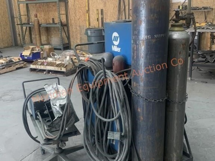 miller-shop-master-300-ac/dc-welder-image-4