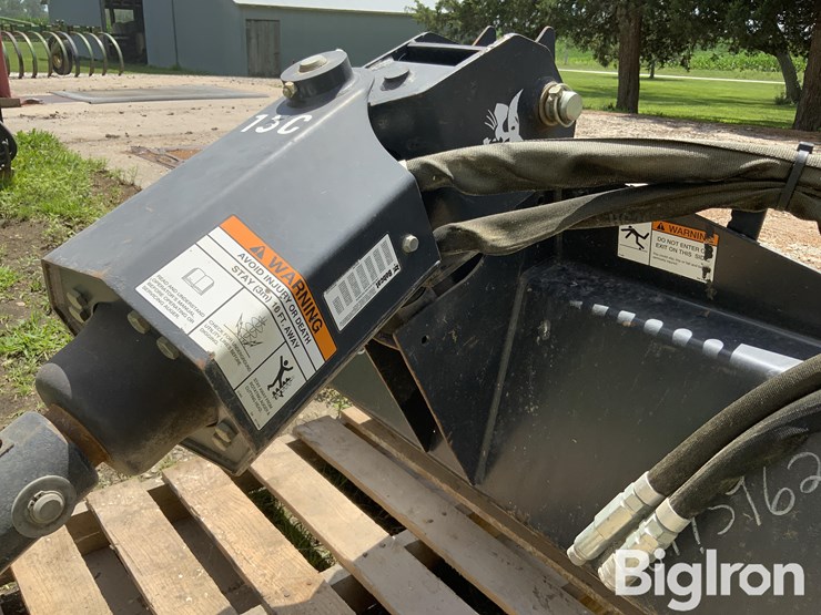 2007-bobcat-15c-skid-steer-post-hole-auger-image-19