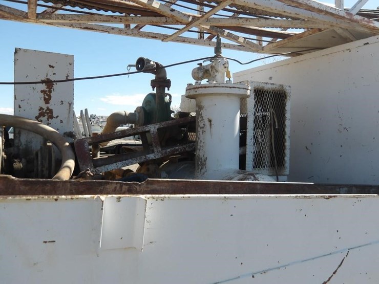 2007-sterling-l7500-drilling-rig-truck-image-20