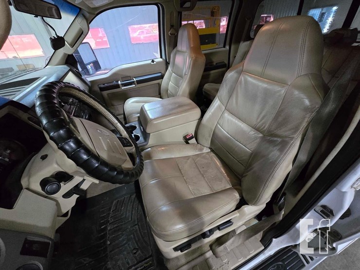 2008-ford-f250-image-9