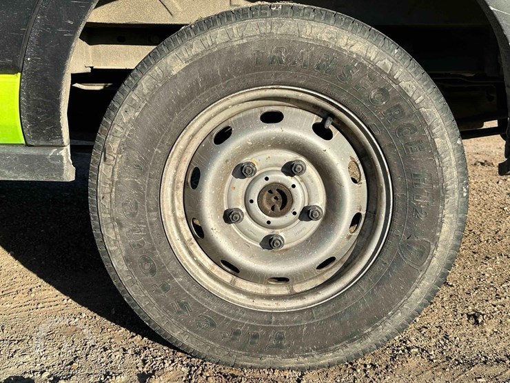 2016-ford-transit-image-18