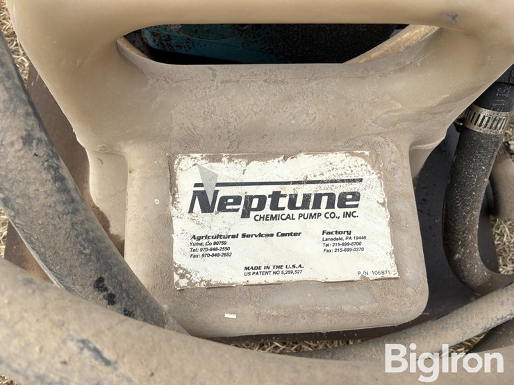 neptune-center-pivot-irrigation-chemical-fertilizer-pumps-image-17